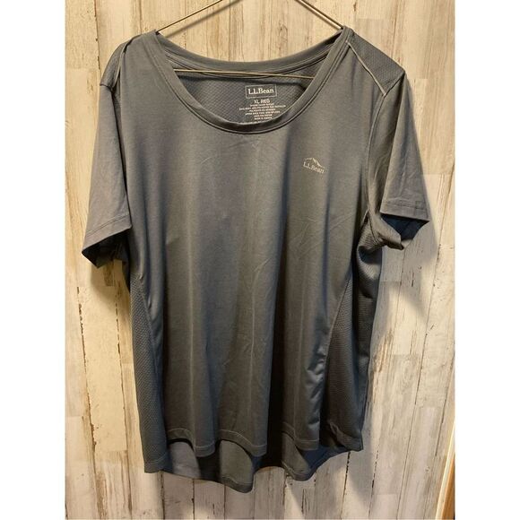 Shirt for work out by L.L. Bean ladies size XL - Picture 1 of 3